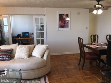 Radnor House unit 803, Bryn Mawr, PA 19010 - photo 6