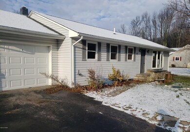 931 Bethany Turnpike, Honesdale, PA 18431 - photo 2