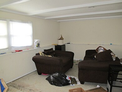 17113 Locust Dr, Hazel Crest, IL 60429 - photo 7