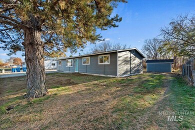 10033 W Idlewood Dr, Boise, ID 83709 - photo 4