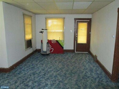 3309 Raymond St, Reading, PA 19605 - photo 7