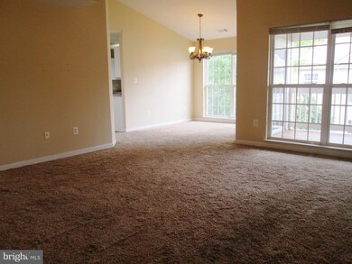 2511 Shelley Cir unit 3B, Frederick, MD 21702 - photo 7