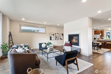 553 SE Andrews St unit B, Issaquah, WA 98027 - photo 7