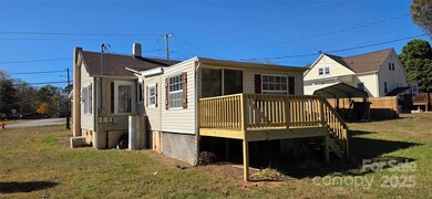 80 Duke St, Granite Falls, NC 28630 - photo 2