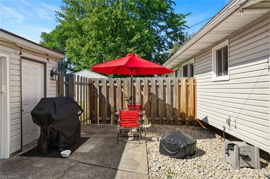 742 W Shore Blvd, Sheffield Lake, OH 44054 - photo 5