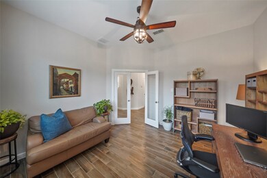 25102 Dovetail Cove Ct, Tomball, TX 77375 - photo 7