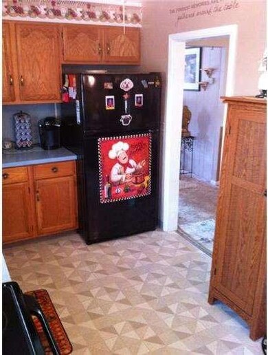 244 Beechwood Rd, Brookhaven, PA 19015 - photo 7