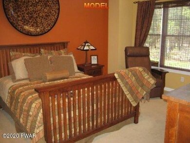 804 Macintosh Way, Matamoras, PA 18336 - photo 7