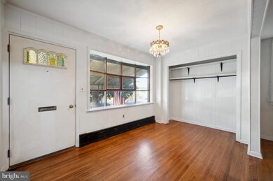 131 N Carol Blvd, Upper Darby, PA 19082 - photo 5