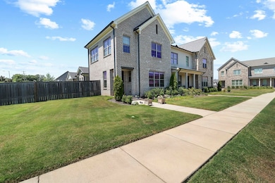 526 Burnt Oak Aly, Collierville, TN 38017 - photo 2