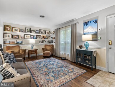 305 Spring Ln, Perkasie, PA 18944 - photo 5