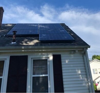 51 Clancy St, Swansea, MA 02777 - photo 4