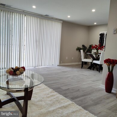 3326 Huntley Square Dr unit B3, Temple Hills, MD 20748 - photo 2