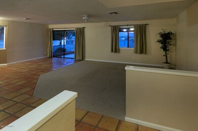 GREAT ROOM 1