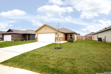 19911 Wyatt Earp Way, Lytle, TX 78052 - photo 3