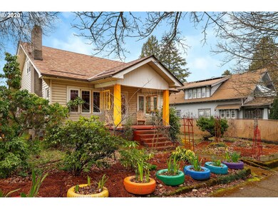 7535 N Fenwick Ave, Portland, OR 97217 - photo 3