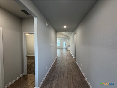 2570 Settlers Oak Dr, Belton, TX 76513 - photo 4