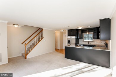 947 S Scott St unit 2, Arlington, VA 22204 - photo 4