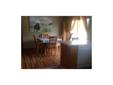 Country dining room