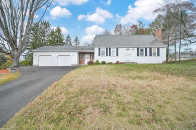 39 Morningside Ln, Southington, CT 06489 - photo 4