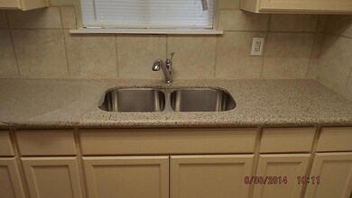 8215 Avert Ct, Houston, TX 77088 - photo 6