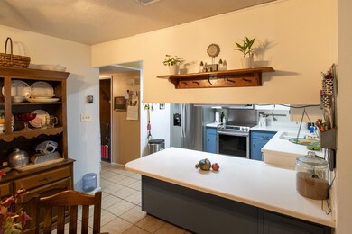07 Kitchen