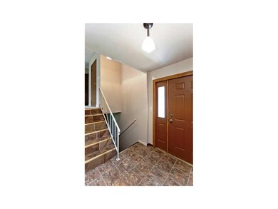 Foyer.