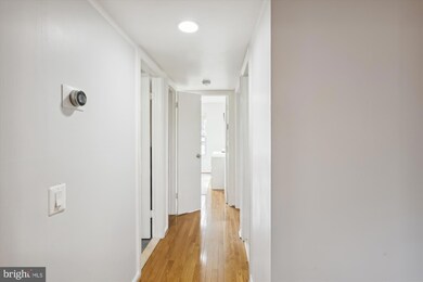 20237 Shipley Terrace unit 202, Germantown, MD 20874 - photo 2