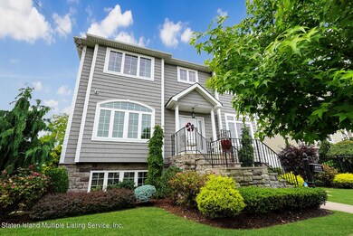 219 Chandler Ave, Staten Island, NY 10314 - photo 3