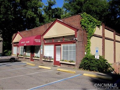 Commmunity Center Nearby