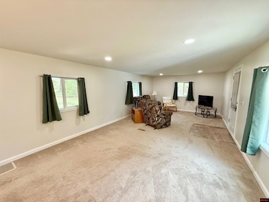 510 Maple Ave, Bull Shoals, AR 72619 - photo 5