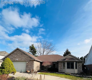 39852 Southpointe Ave, Harrison Township, MI 48045 - photo 2