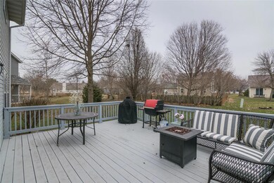 1004 Oakridge Dr, Maryville, IL 62062 - photo 3