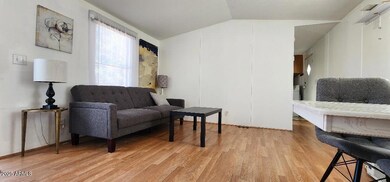 LIVING ROOM 4