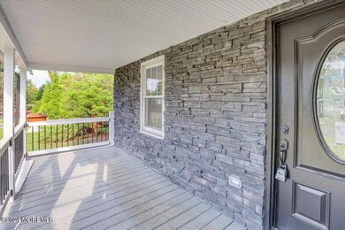 05-Front Porch