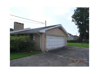 Parking Lot/Garage.