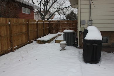 5639 N Manor Ln, Chicago, IL 60631 - photo 5