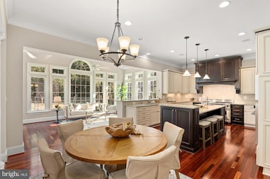 2149 Royal Lodge Dr, Falls Church, VA 22043 - photo 5