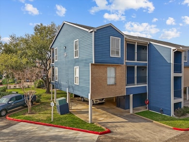 18519 Egret Bay Blvd unit 1802, Houston, TX 77058 - photo 3