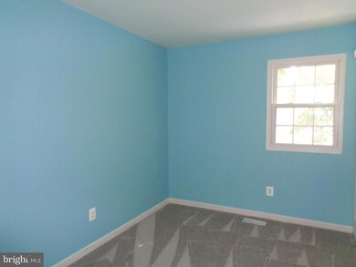 246 Arundel Rd, Pasadena, MD 21122 - photo 7