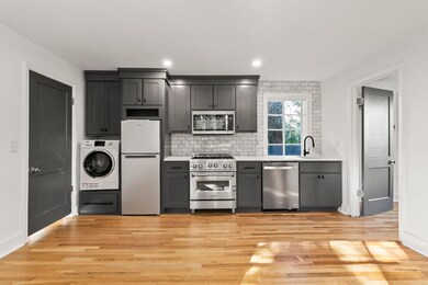 19 Smith Street, C-7