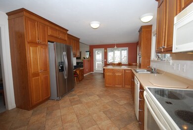 46 Haven Way, Ashland, MA 01721 - photo 4