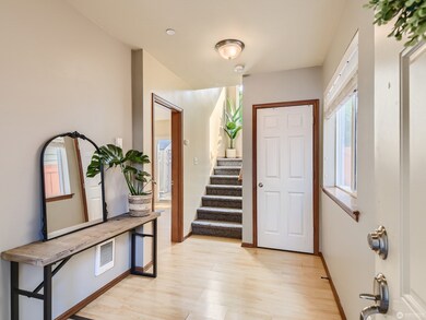 428 120th St SE unit 6, Everett, WA 98208 - photo 2