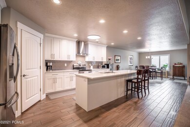 1779 N 690 W, West Bountiful, UT 84087 - photo 4