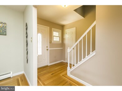 1095 Cambridge Ct, West Chester, PA 19380 - photo 2