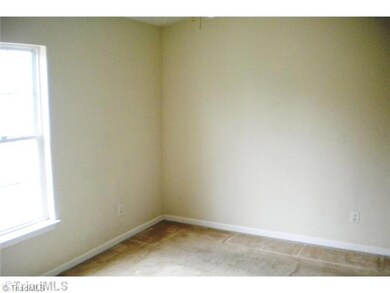 1st Bedroom.