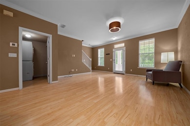 Living/Dining Area