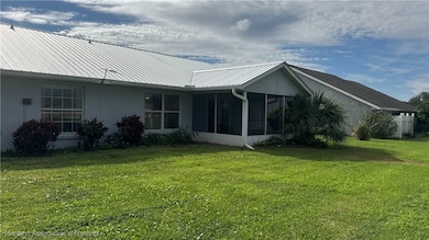 332 W Peabody Cir, Avon Park, FL 33825 - photo 4