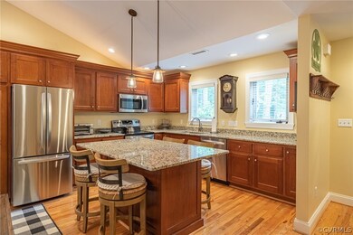 61 Agate Ln, Roseland, VA 22967 - photo 3