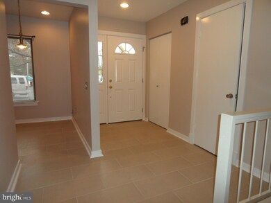18501 Sparrows Point Place, Germantown, MD 20874 - photo 3